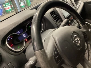 Opel Vivaro – thumbnail 22