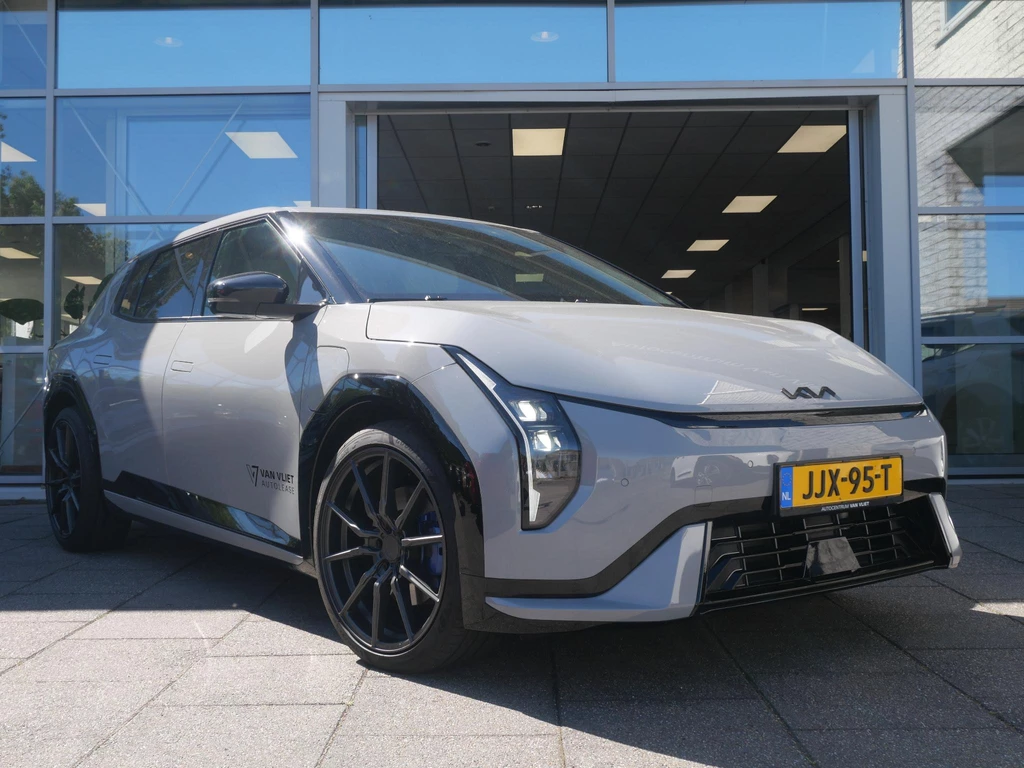 Kia EV4 – foto 5
