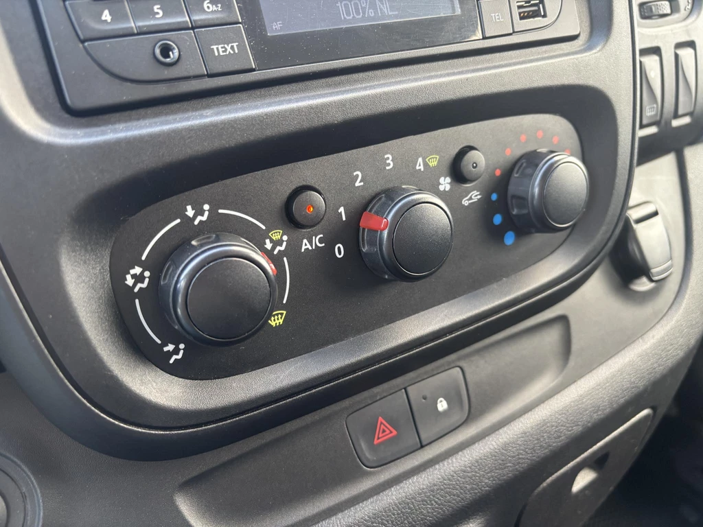 Opel Vivaro – foto 12