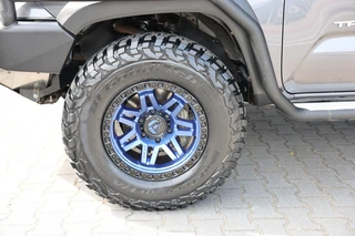 Toyota Hilux – thumbnail 8