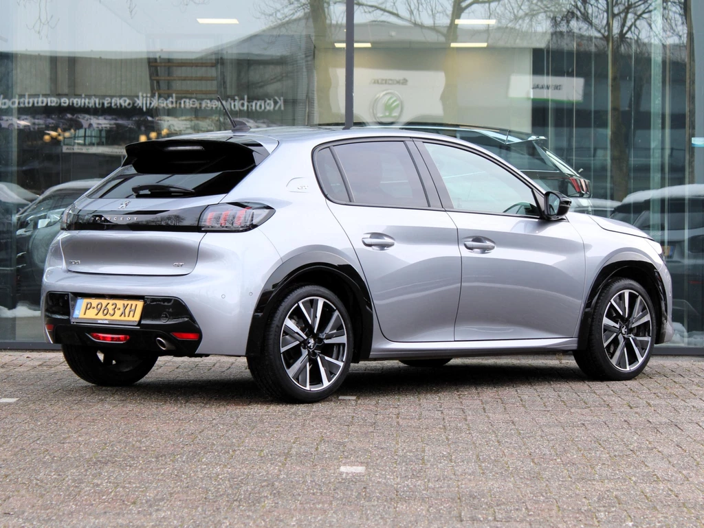 Peugeot 208 – foto 3