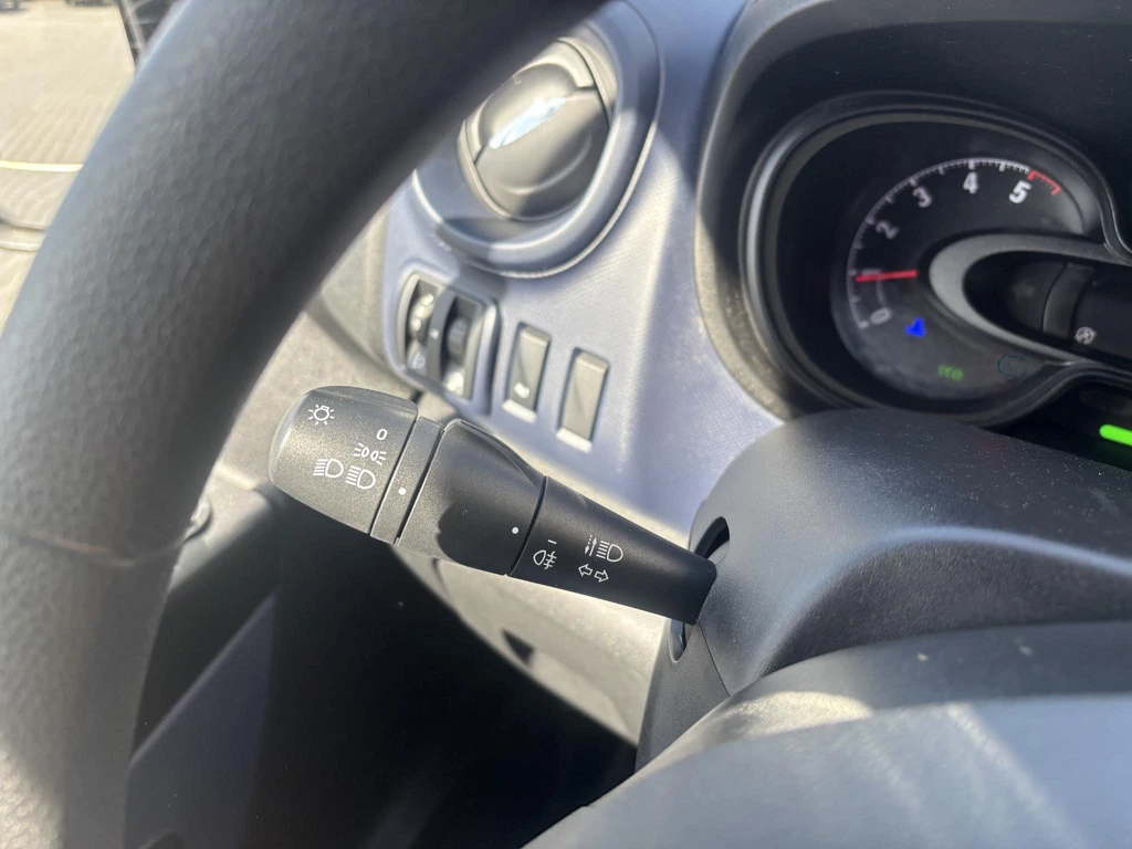 Opel Vivaro – foto 21