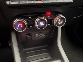 Renault Clio – thumbnail 22