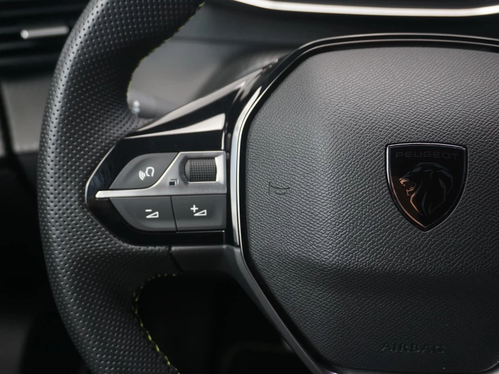 Peugeot e-2008 – foto 17