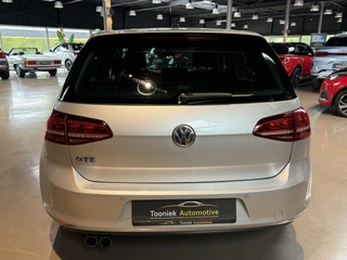 Volkswagen Golf – thumbnail 5
