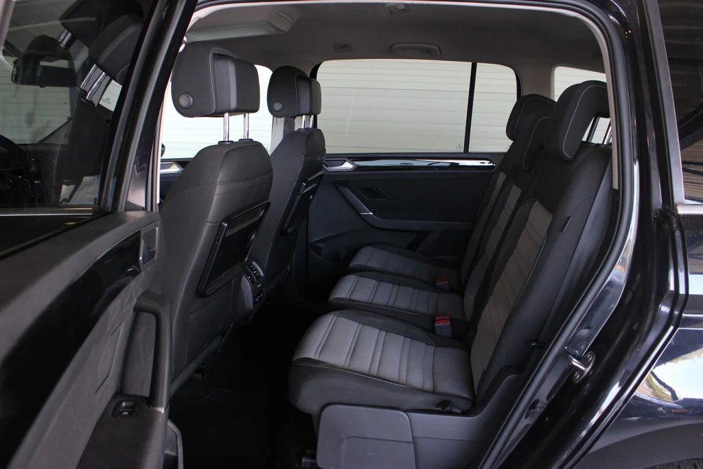 Volkswagen Touran – foto 5