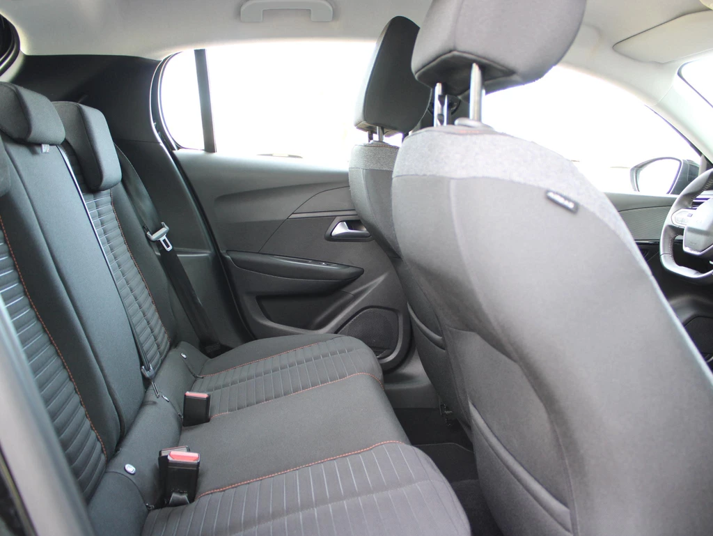 Peugeot 208 – foto 10