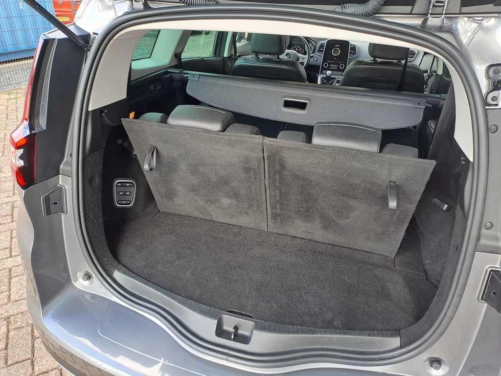 Renault Grand Scénic – foto 11