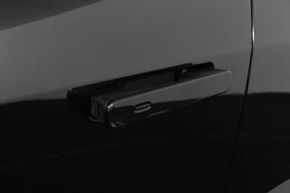 Jaguar I-PACE – thumbnail 35