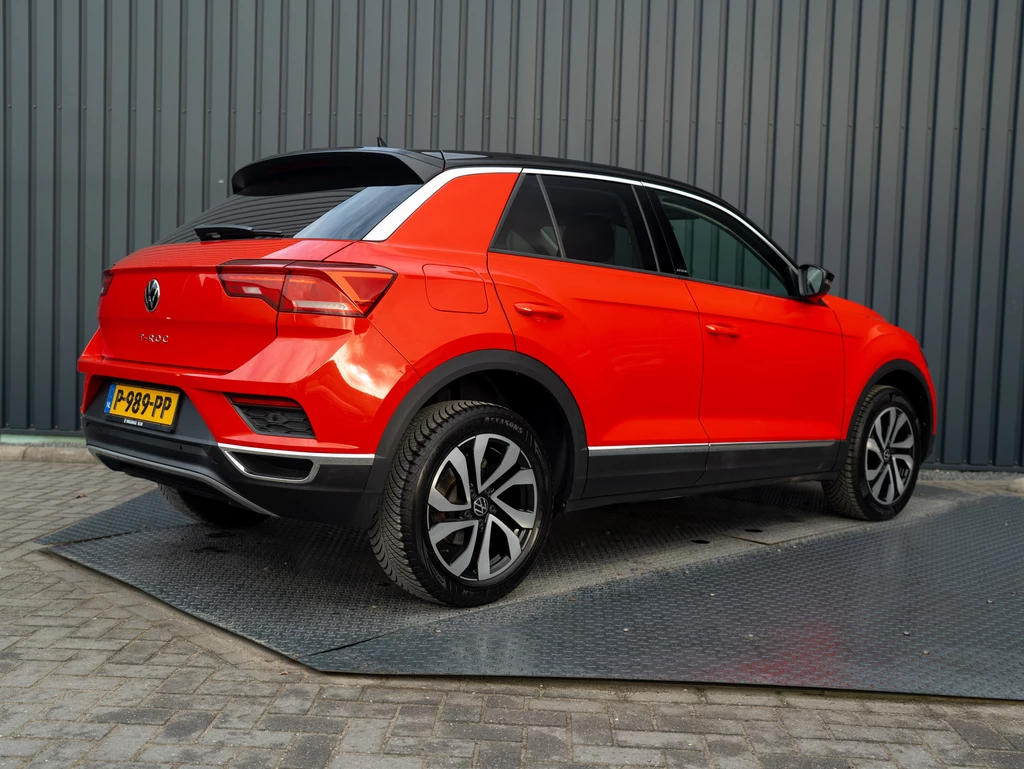 Volkswagen T-Roc – foto 12