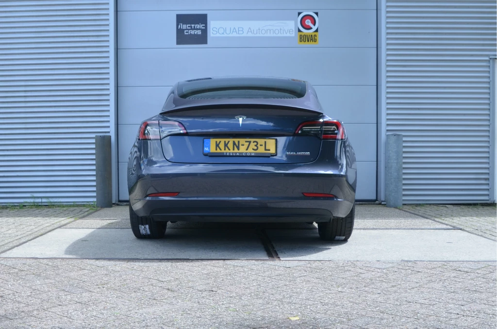 Tesla Model 3 – foto 2