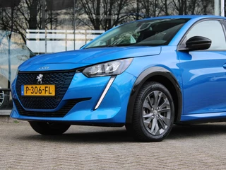 Peugeot e-208 – thumbnail 2