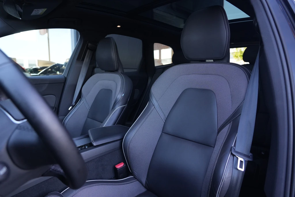 Volvo XC60 – foto 7