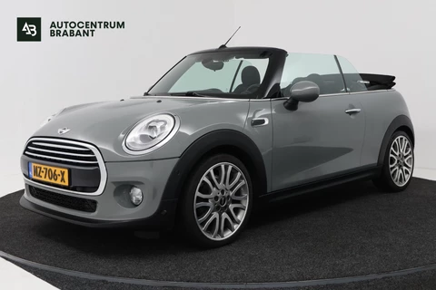Mini Cabrio 1.5 Cooper Pepper Serious Business (STOELVERWARMING, NAVIGATIE, CRUISE CONTROL, PARKEERSENSOREN)