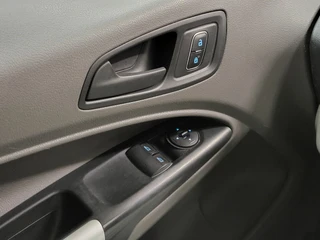 Ford Transit Connect – thumbnail 18
