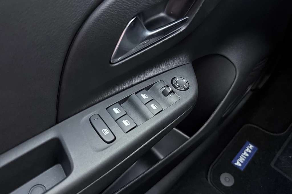 Opel Corsa-e – foto 18