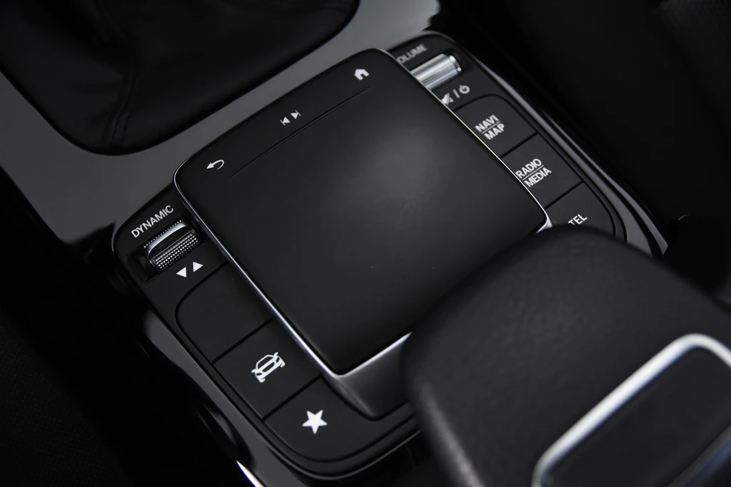 Mercedes-Benz CLA – foto 22