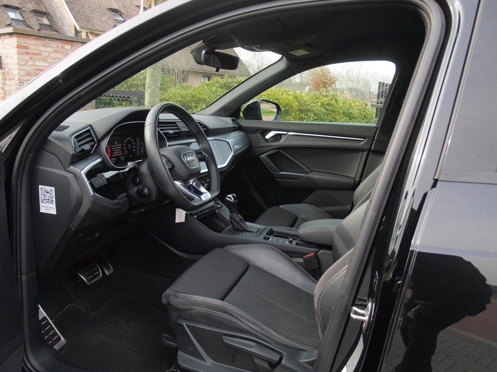 Audi Q3 – foto 12