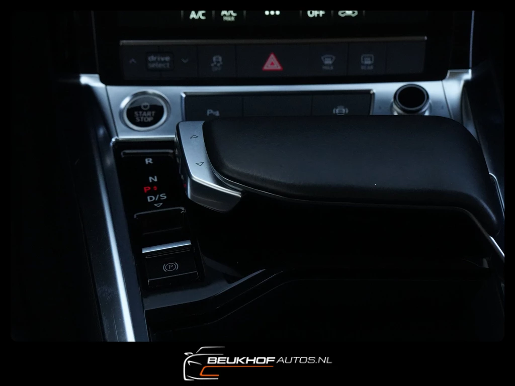 Audi e-tron – foto 14