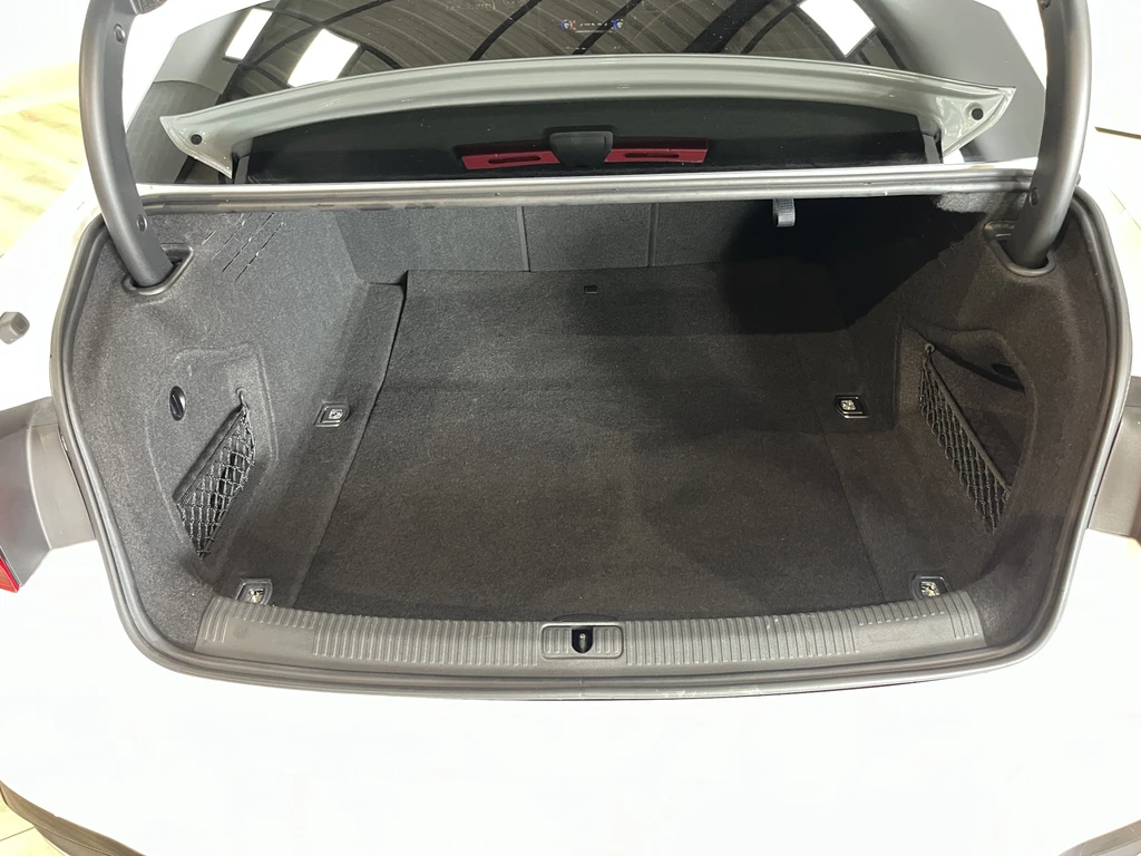 Audi A4 – foto 33
