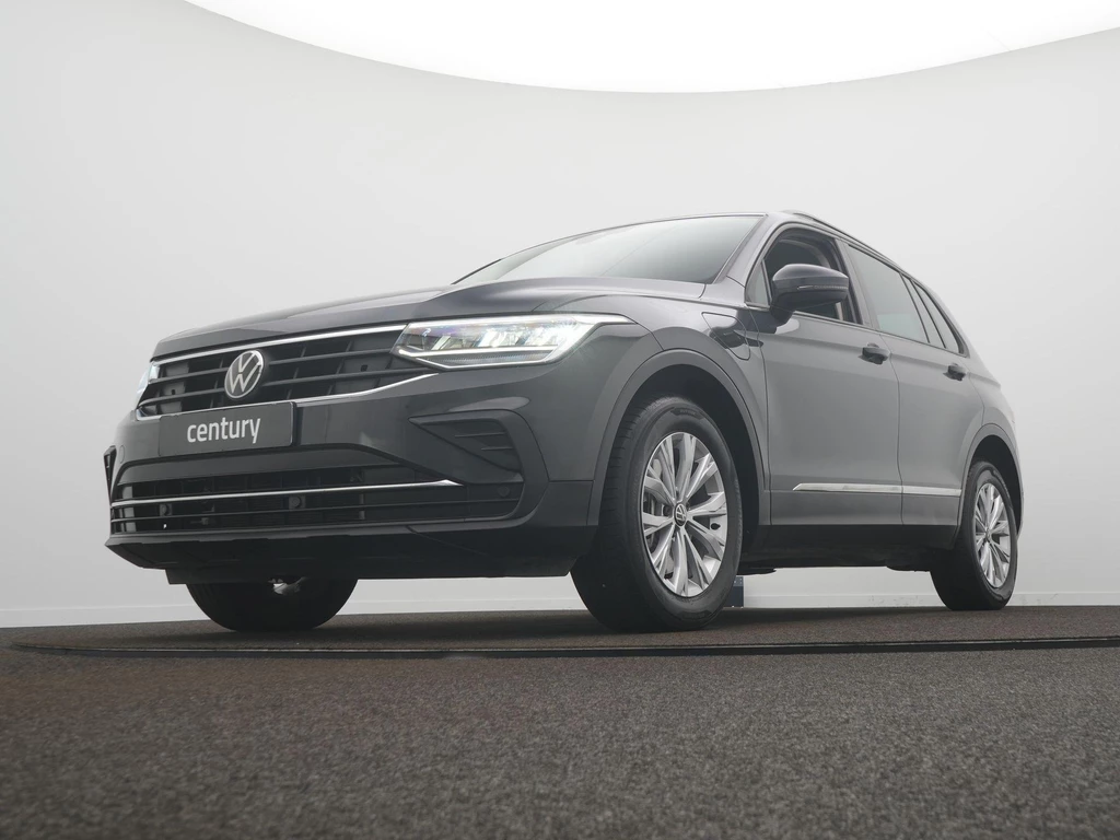 Volkswagen Tiguan – foto 2