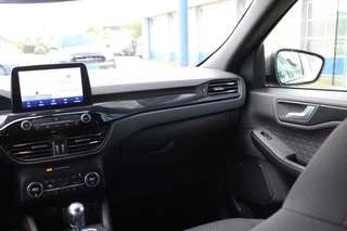 Ford Kuga – thumbnail 15