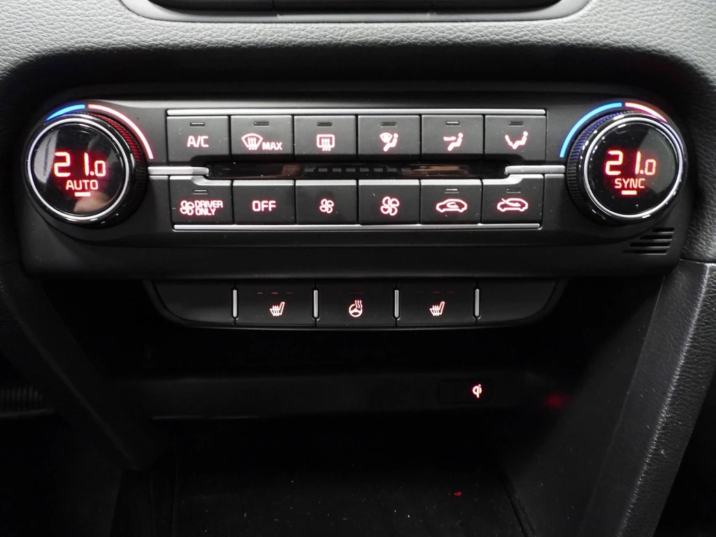 Kia XCeed – foto 10