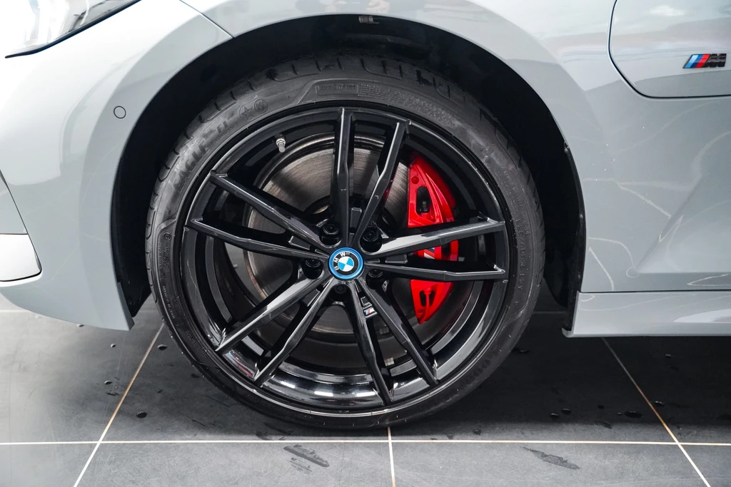 BMW 3 Serie – foto 22