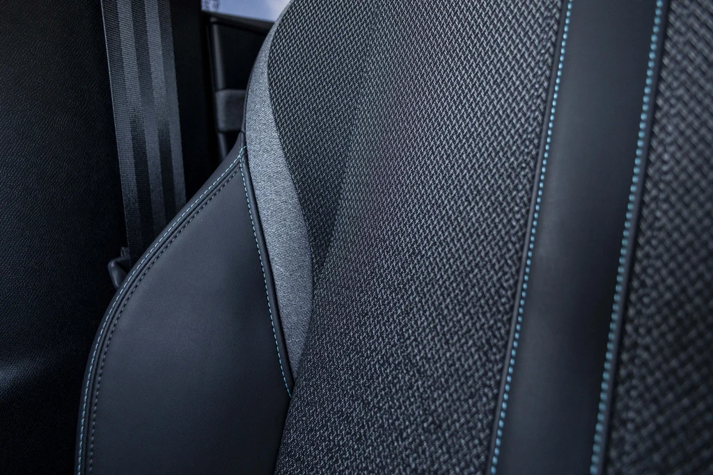 Peugeot 408 – foto 16