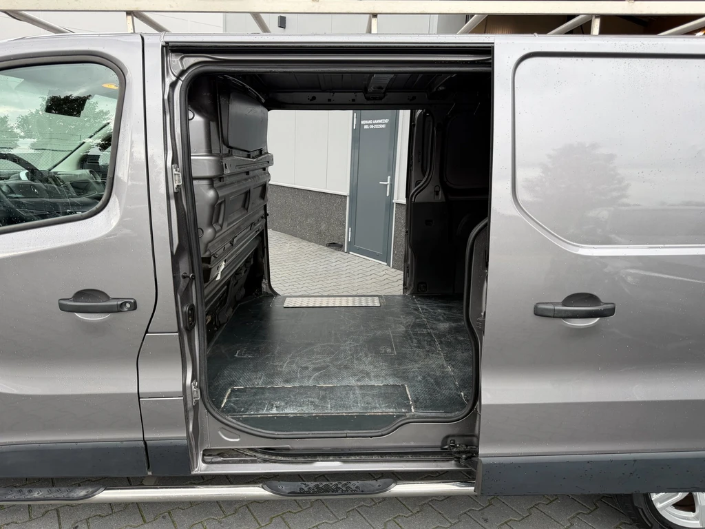 Renault Trafic – foto 12