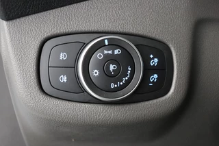 Ford Transit Connect – thumbnail 18