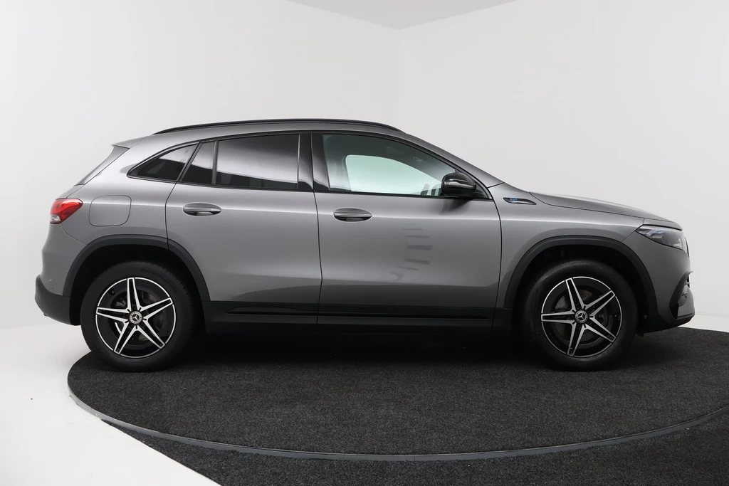 Mercedes-Benz EQA – foto 5