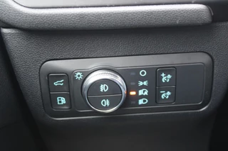 Ford Kuga – thumbnail 11