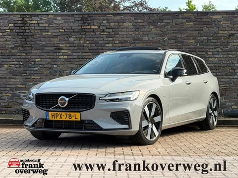 Volvo V60 2.0 T6 AWD Ultra Dark Panodak Trekhaak H&K