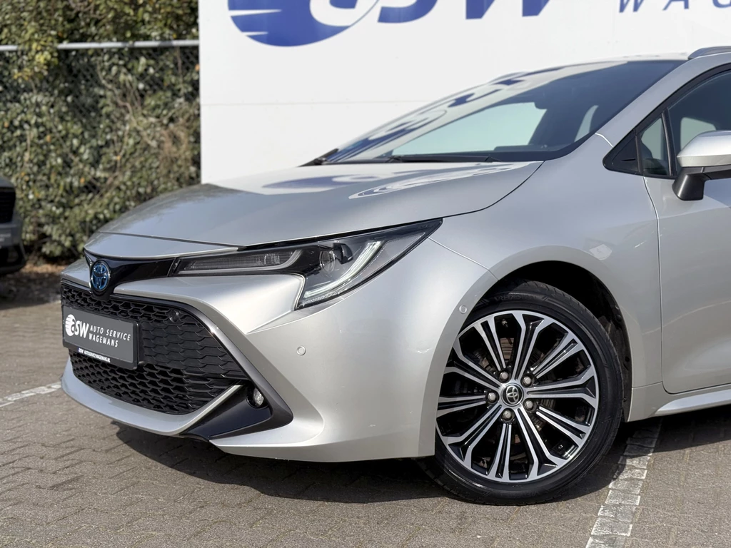 Toyota Corolla Touring Sports – foto 31