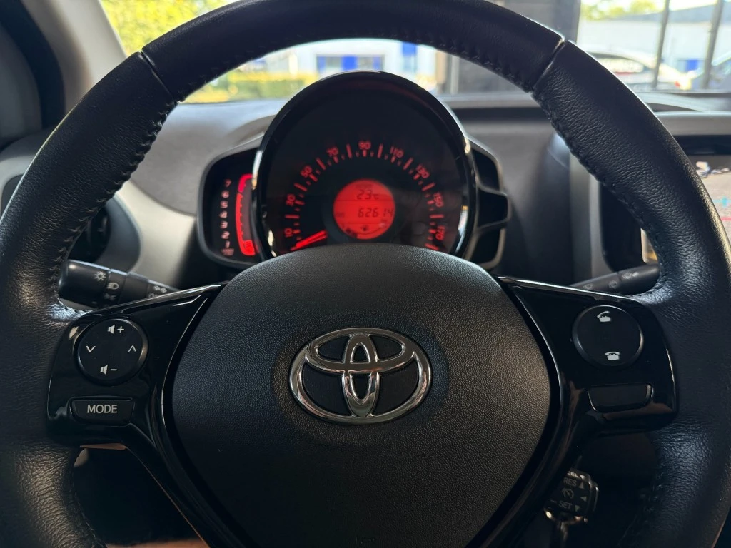 Toyota Aygo – foto 8