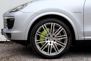 Porsche Cayenne – thumbnail 36