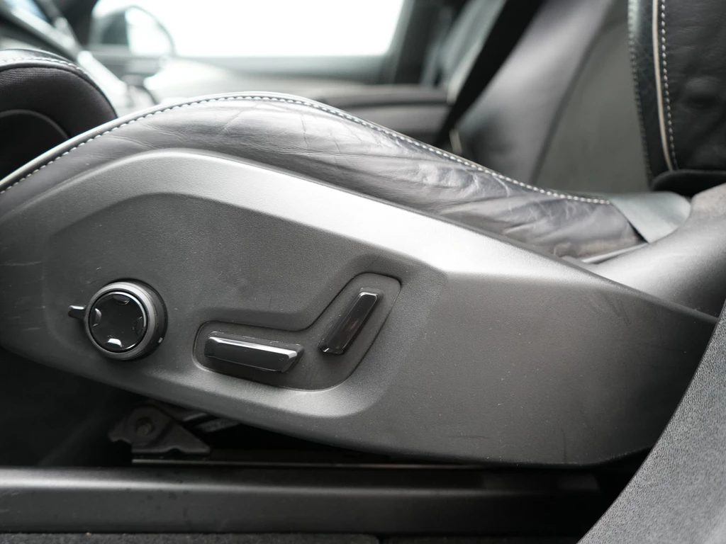 Volvo XC90 – foto 23