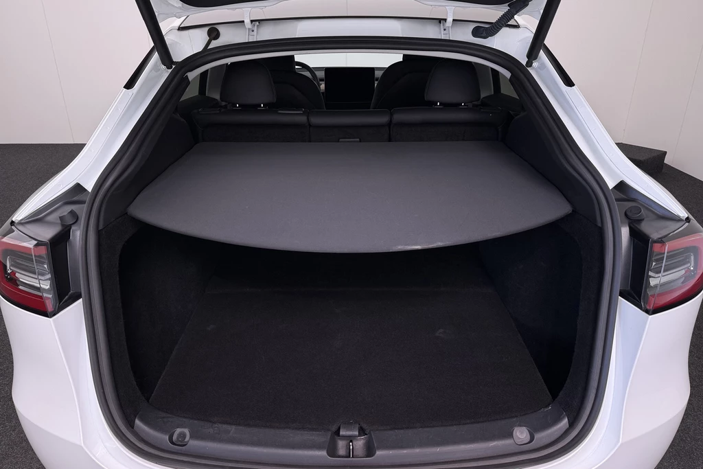 Tesla Model Y – foto 12