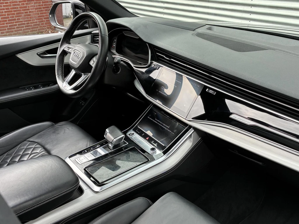 Audi Q8 – foto 13