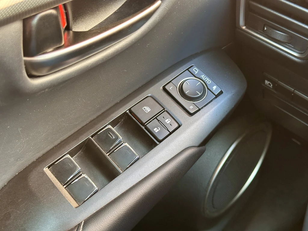 Lexus NX – foto 18