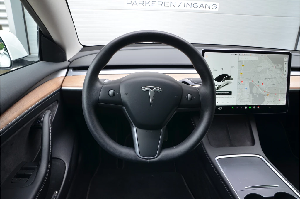 Tesla Model 3 – foto 14