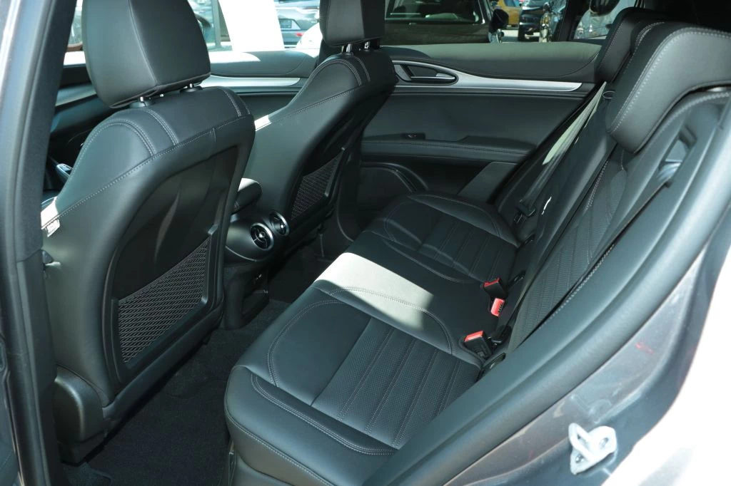 Alfa Romeo Stelvio – foto 8