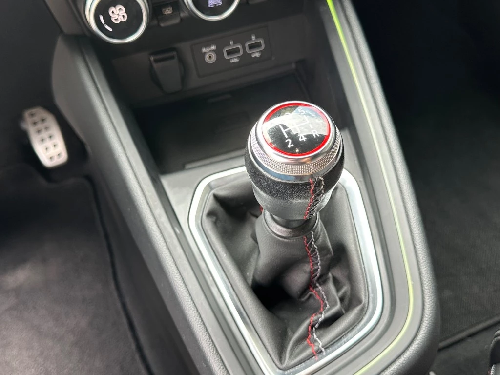 Renault Clio – foto 23