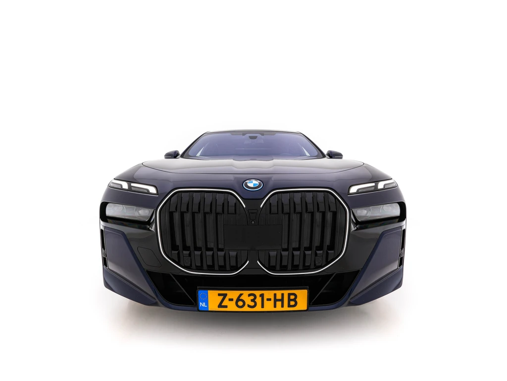 BMW i7 – foto 6
