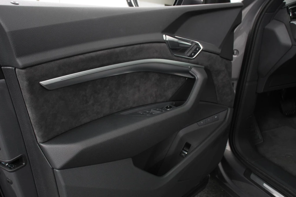 Audi e-tron – foto 31