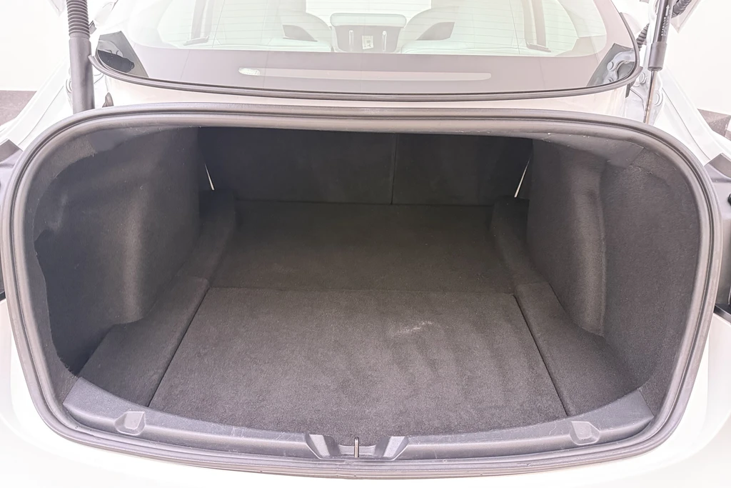 Tesla Model 3 – foto 13
