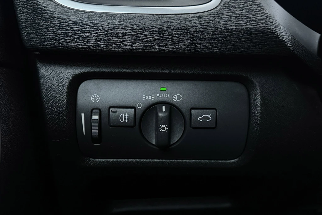 Volvo V40 – foto 36