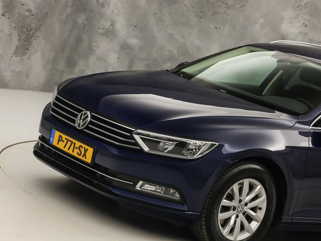 Volkswagen Passat – foto 2
