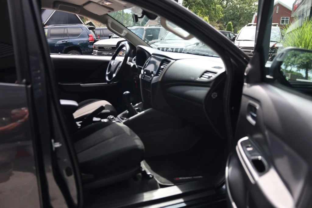 Mitsubishi L200 – foto 22